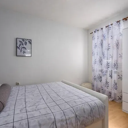 Apartment Danica *